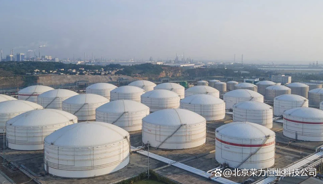 �ڸ���Ӧ���ֳ�